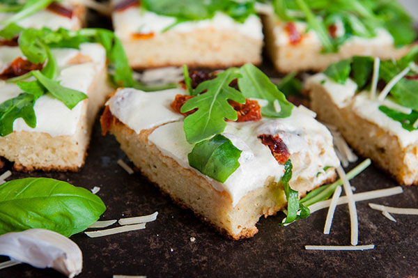 Gluten Free White Pizza with Arugula and Sun Dried Tomatoes