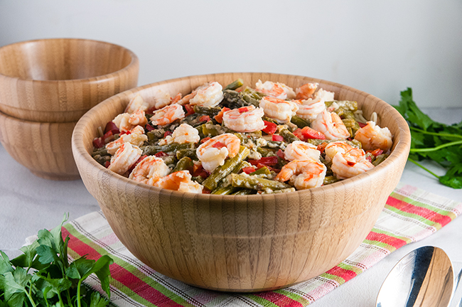 Christmas Shrimp Scampi with Red Peppers and Asparagus