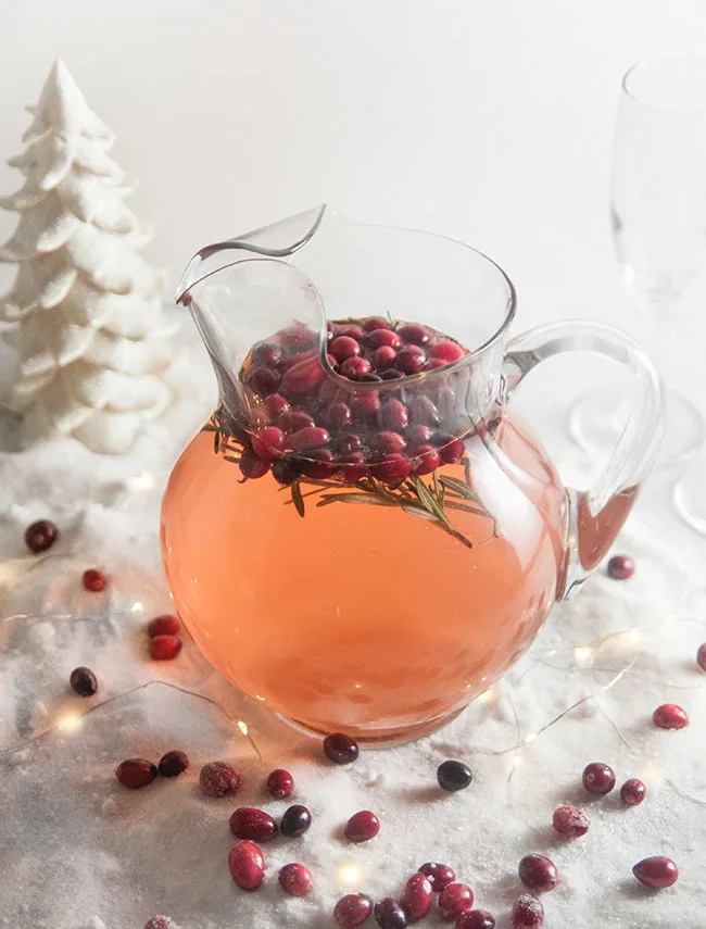 Christmas Cranberry Champagne Cocktails