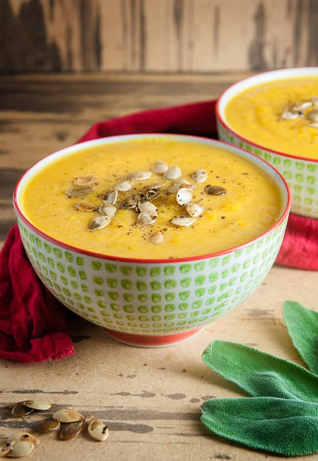 Easy Roasted Butternut Squash Soup