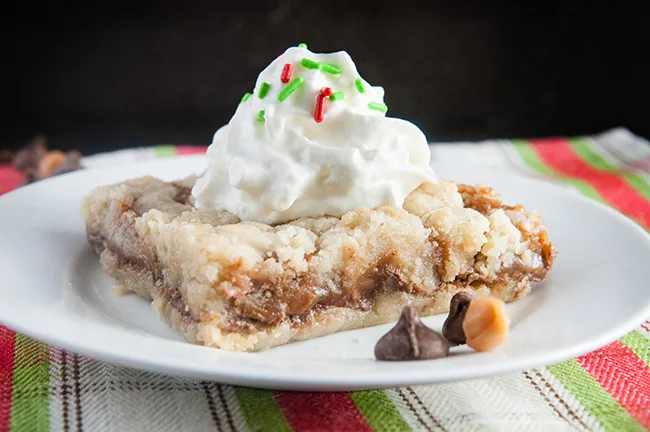 Gluten free Salted Caramel Chocolate Chip Butter Bars