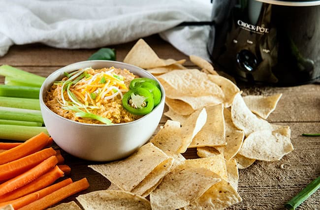 Crockpot Cheesy Buffalo Chicken Dip