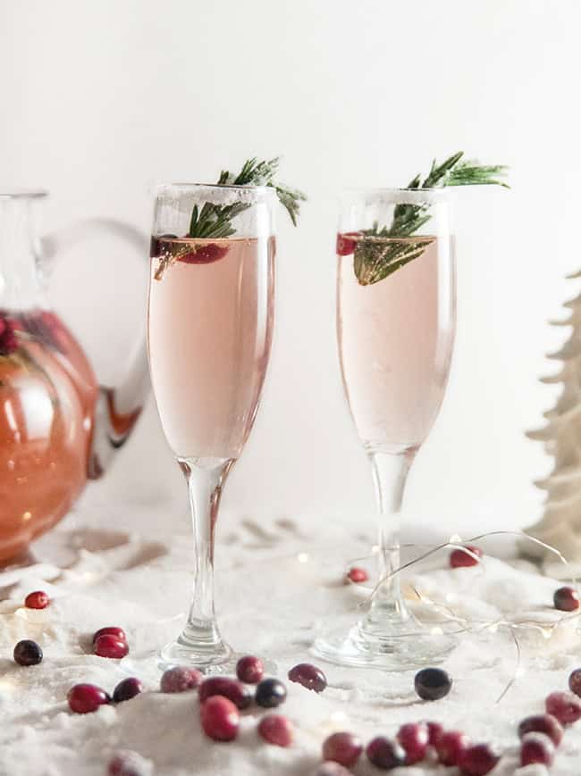 Christmas Cranberry Champagne Cocktails