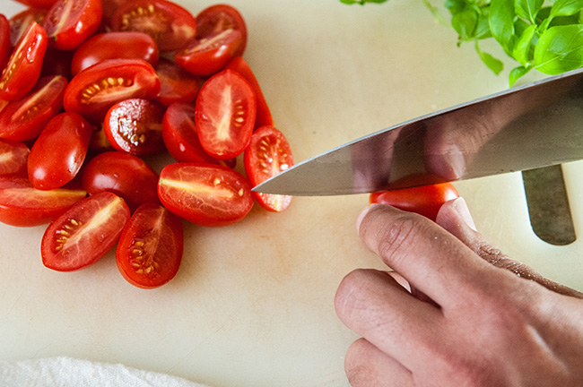 Chopping cherry tomatoes
