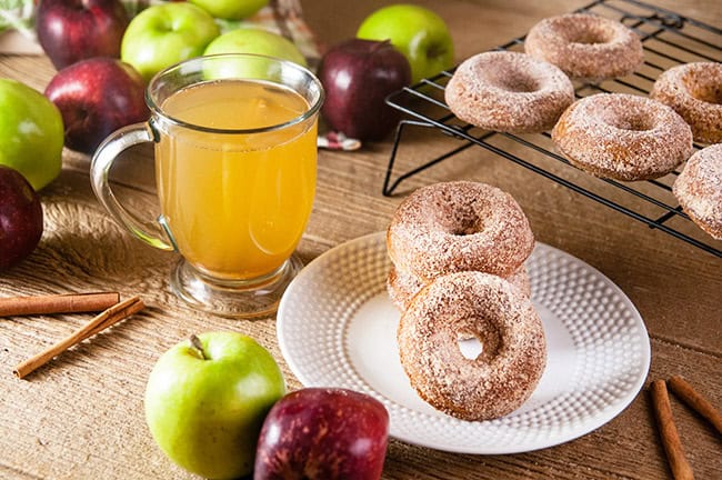 Easy Apple Cider Donuts