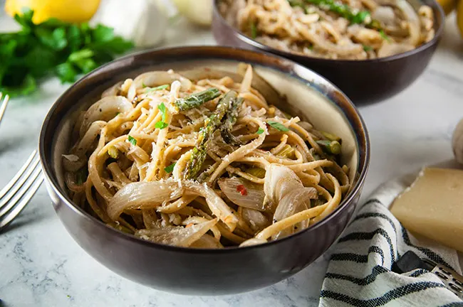 Caramelized Onion and Roasted Asparagus Pasta