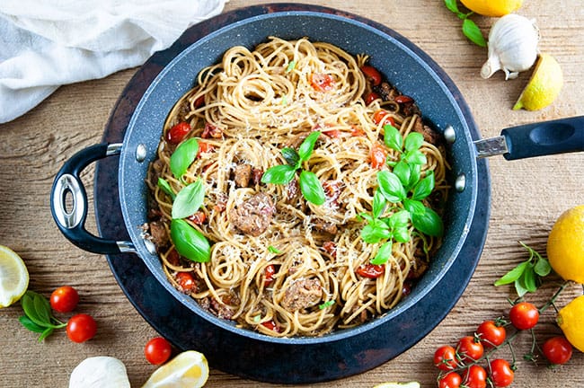 Balsamic Tomato Chicken Pasta