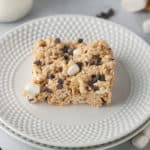 S'mores Rice Krispie Treats are an easy, kid friendly dessert.