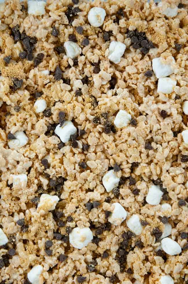 Press the s'mores Rice Krispie treat mixture into a sprayed baking dish