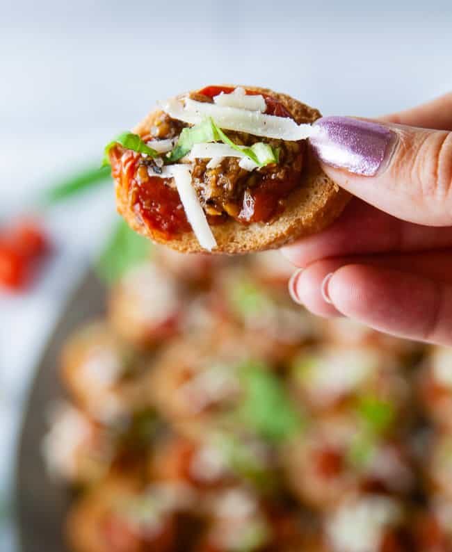 Air fryer roasted tomato bruschetta is a yummy appetizer recipe!