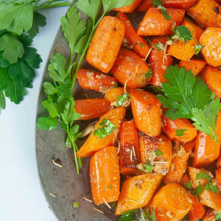 Garlic and Herb Roasted Carrots - Seasoned Sprinkles