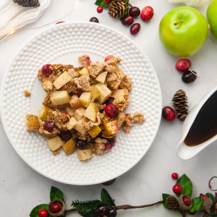 Cranberry apple baked oatmeal is a wholesome, festive breakfast you can meal prep