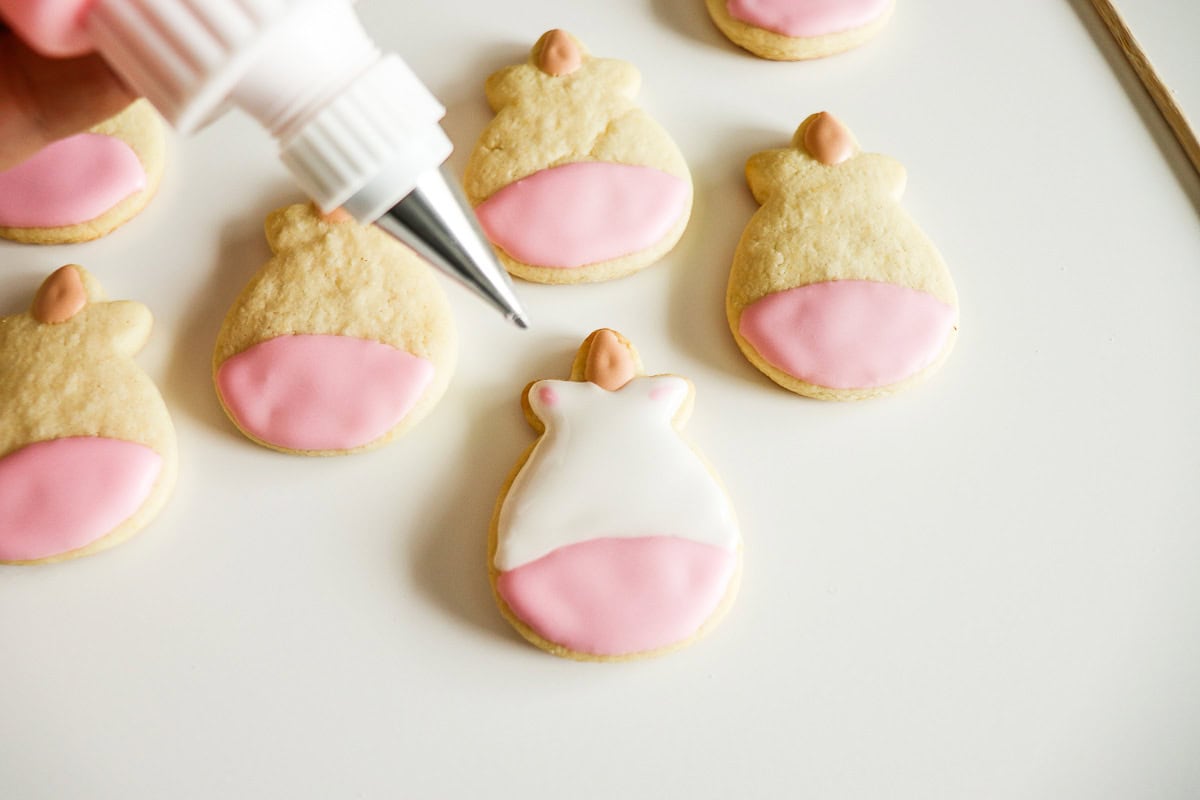 Easy and Adorable Unicorn Sugar Cookies (Unicorn Sugar Cookies) - Seasoned  Sprinkles