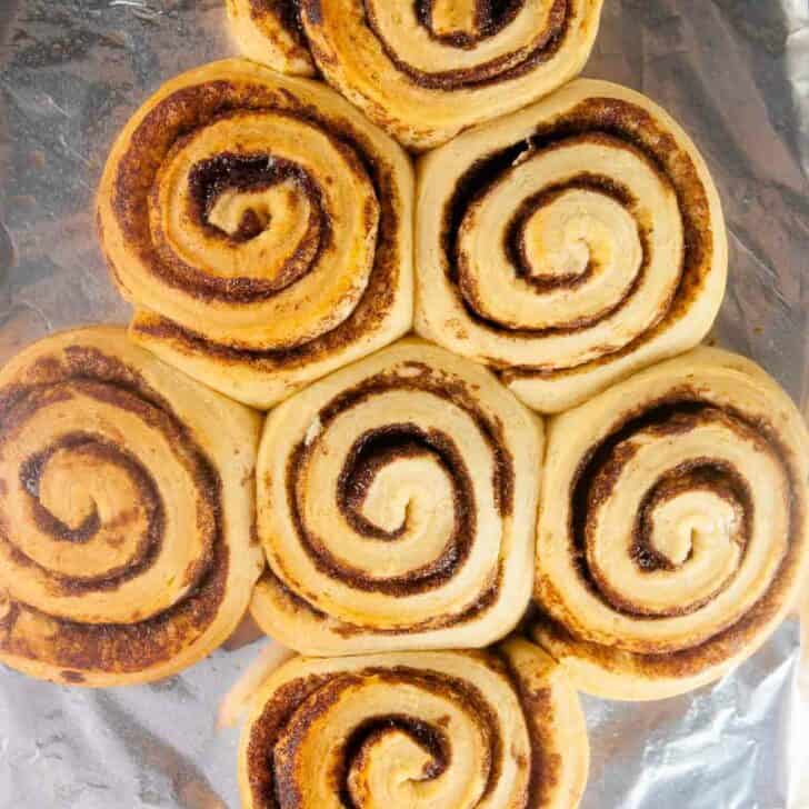 Bake the cinnamon roll Christmas tree.