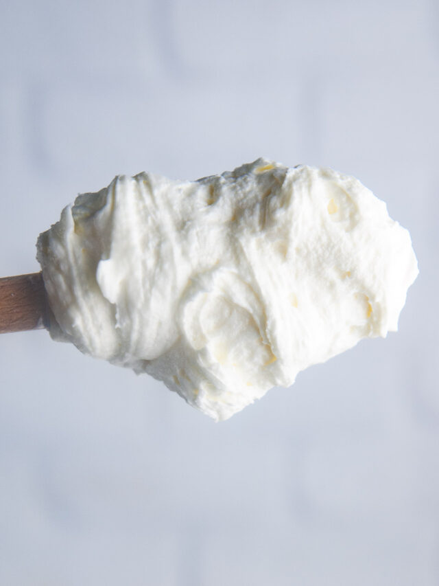 The Best Creamy Vanilla Buttercream Icing