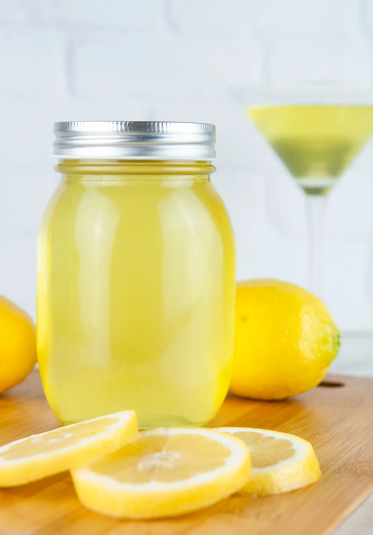 Learn how to make homemade limoncello with this easy recipe. A couple of simple ingredients, an easy prep, and you'll have an Italian drink ready to transport you to the Almafi coast.