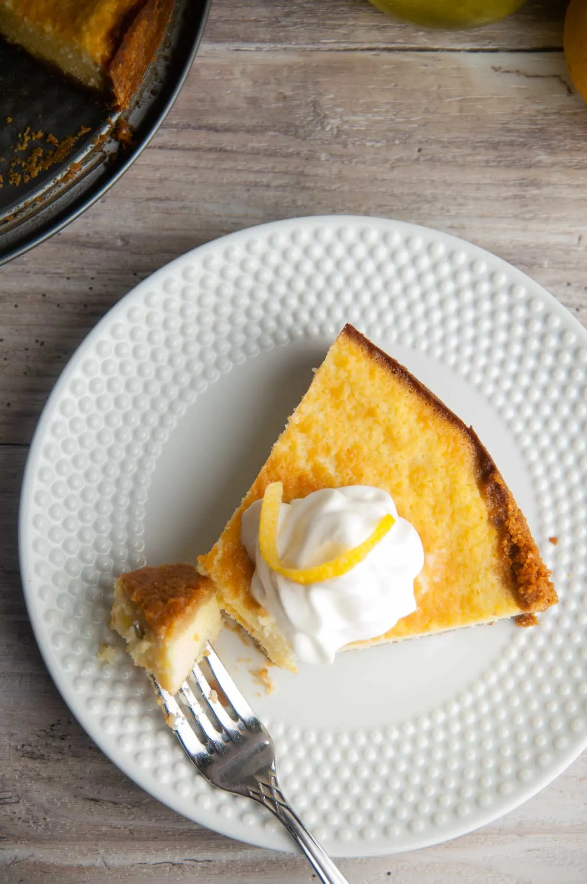 Learn how to make the best graham cracker crust for cheesecake and all types of pies and other desserts. Bookmark this graham crust to make with all your favorite fillings.