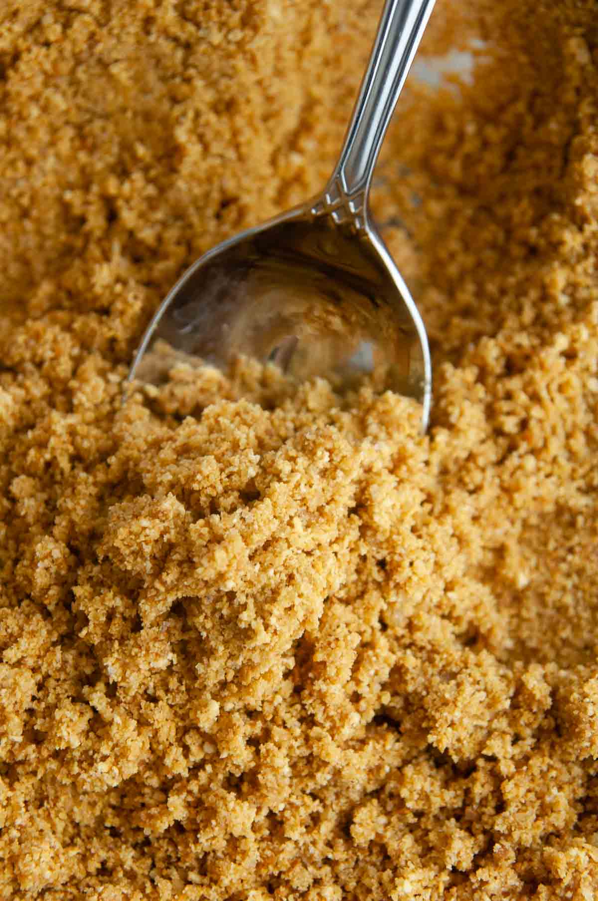 You want the graham cracker mixture to resemble the texture of coarse wet sand