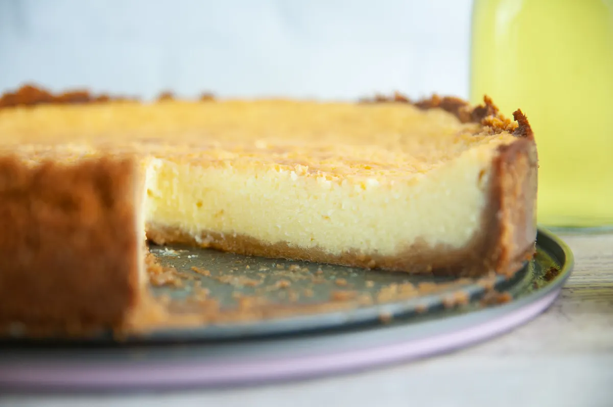 Limoncello cheesecake use the popular Italian liqueur to create a bright but decadent dessert you're sure to love. For extra authenticity and creamy richness, this lemon cheesecake uses Italian mascarpone and ricotta cheese.