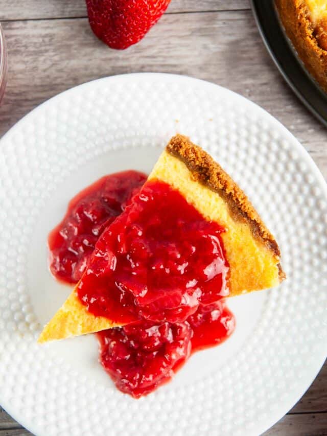 Yummy Strawberry Topping (for Cheesecake, Waffles, and Ice Cream)